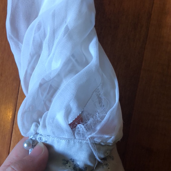 Light gray floral, print cottage core maxi dress - Picture 4 of 8